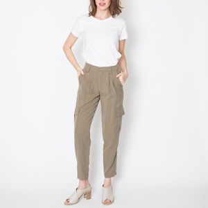 Brochu Walker Thyme Green Marek Cropped Cargo Pants Size Medium